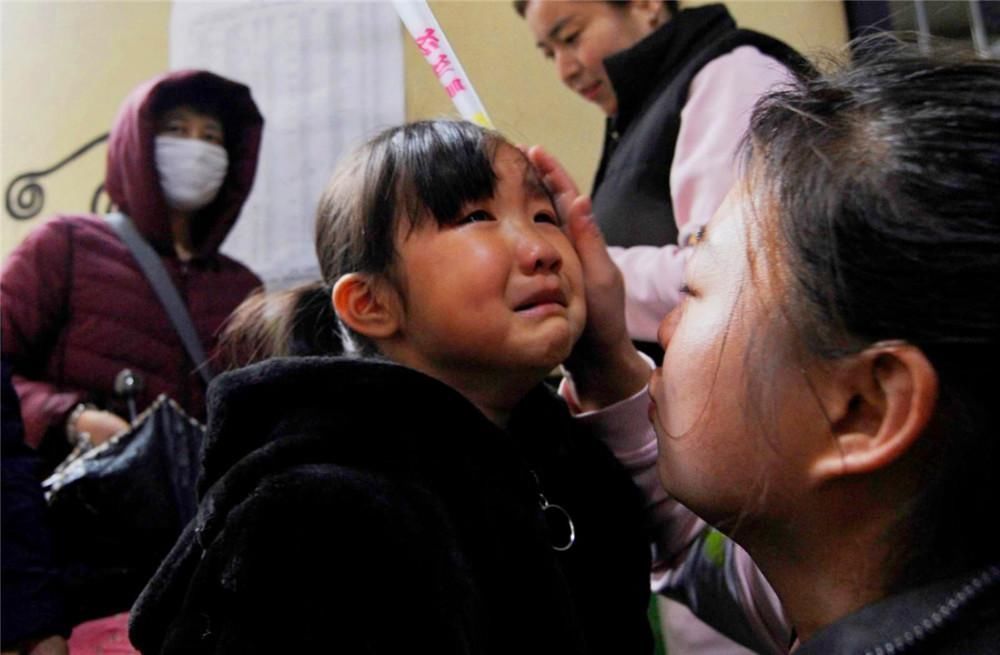 小名|爸爸姓“杜”,费尽心思给孩子起了个名字,老师从不敢点娃名