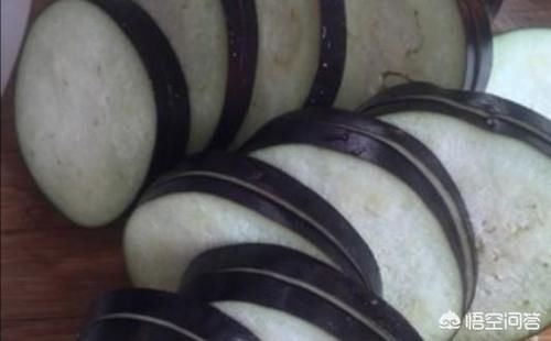 炸茄盒面糊怎么调，有什么窍门？