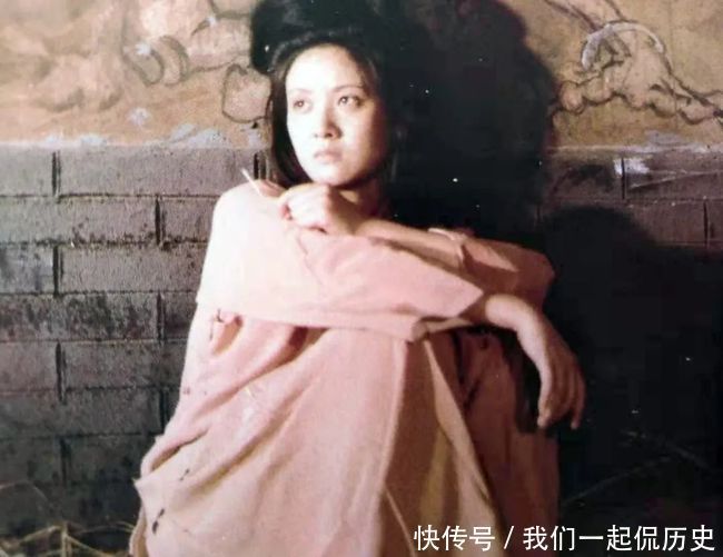 王夫人|解读《红楼梦》:王熙凤嫁给贾琏,是门当户对还是高攀高嫁了?