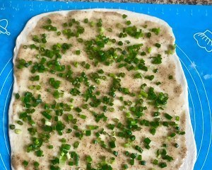 这种三角饼卖的都很贵，教您在家做，外酥里软，咬一口酥掉渣