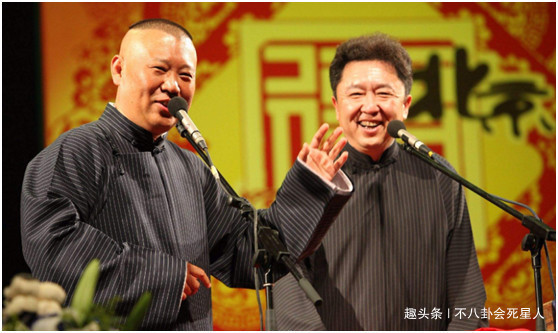 于谦|吴昕搭档于谦李诞做脱口秀，被网友喷尴尬，其实她的实力被低估了