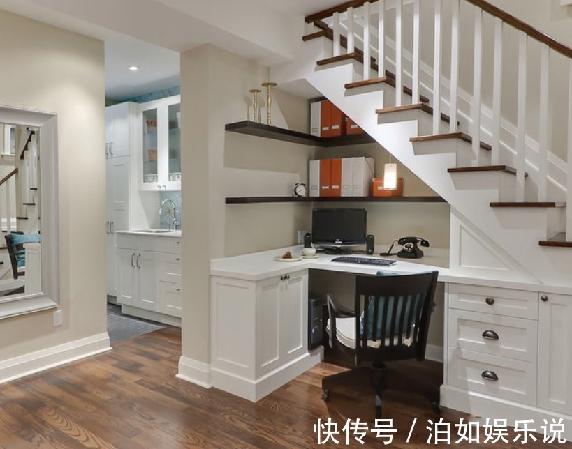实用|楼梯只用来上下楼学会这么设计,书房、储物间都有了,太实用!