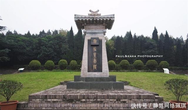 到底|秦始皇陵内到底有多少水银?看了山顶的石榴树,你就能明白了