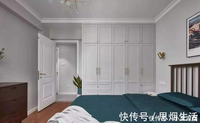 家装|衣柜做到顶万万要装这个东西，一听老木工解说，才知我家装太早了