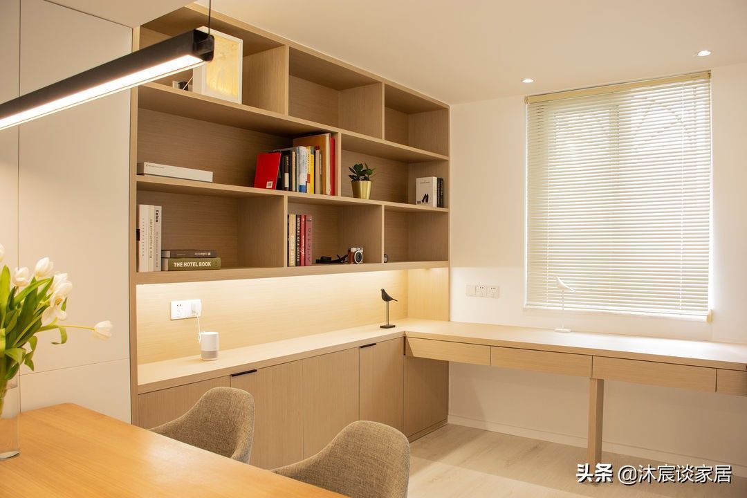 书房|真心佩服这对夫妻,改造破旧二手房,让室内大放异彩,实在太牛了