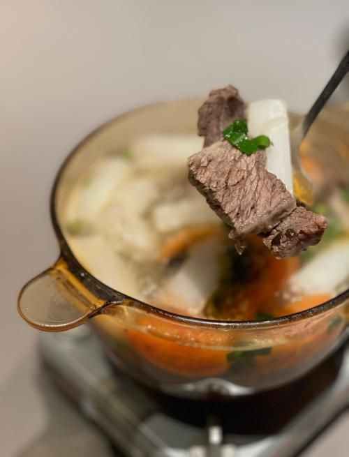 创意虾籽豆腐烩龙虾油条脆，私房牛肉妈妈脆炒肚带你穿越回民国宴