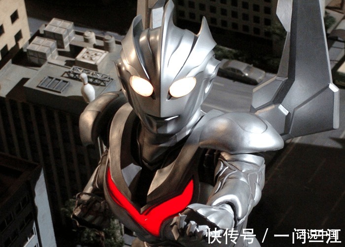 丸山|奥特曼 诺亚眼角裂开,迪迦后脑勺缺一块,都是怎么回事