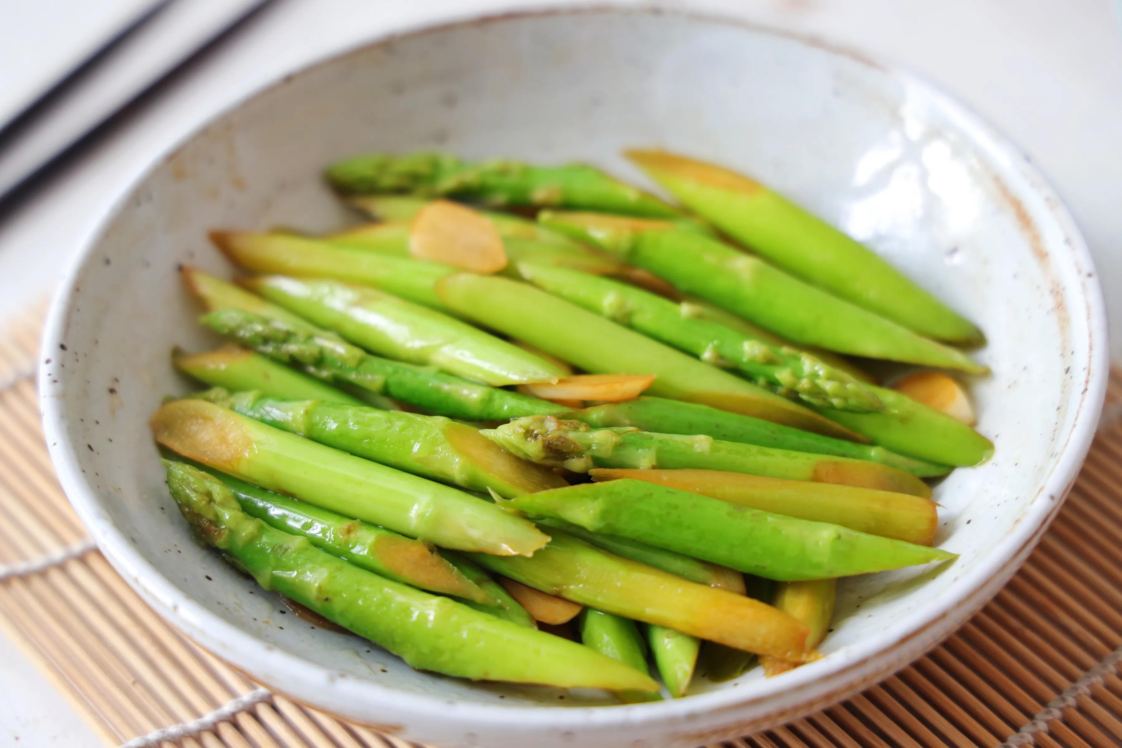 脆嫩|每次遇见这菜，我都要买一些回来吃，简单易做，脆嫩爽口营养美味