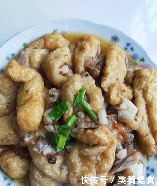 它是天然“黄体酮”,女人要多吃,皮肤粉嫩显年轻,40岁似少女