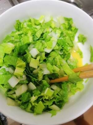 家常健康菜谱，小白菜炒鸡蛋，荤素都有，简单营养美味，超下饭