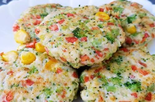 好吃|好吃不胖的蔬菜鸡胸肉饼,营养丰富,想瘦下来就这样吃