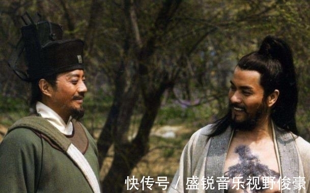 柴进$用6位水浒好汉的名字组成副对联, 却发现了水浒中的一个秘密