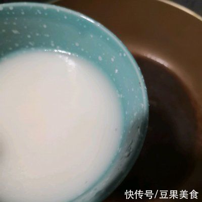 绵白糖|我这样做梅菜扣肉，家人都爱吃