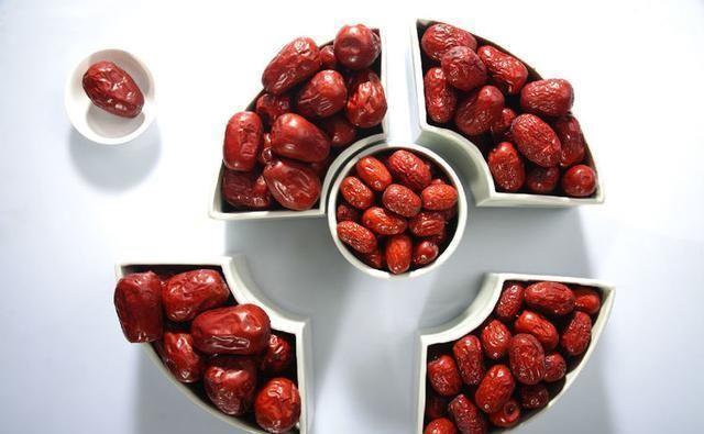 西柚|中年人可以多吃4种食物,美容养颜、增强体质,好处多多