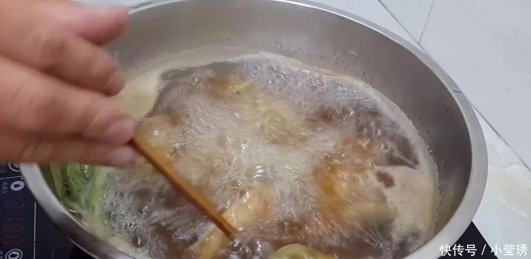 10个鸡翅, 1瓶可乐, 教你在家自制可乐鸡翅, 好吃到满嘴都是油