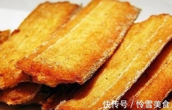 美味|炸带鱼,不要再挂面糊了,教你一招,炸出的带鱼更酥脆美味
