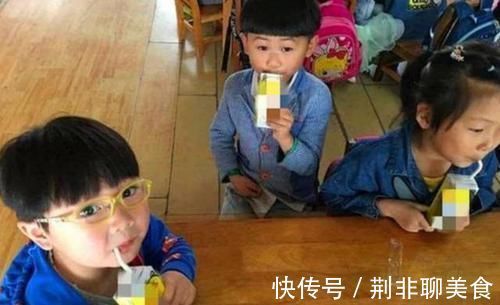 黑名单|4种“假牛奶”列入黑名单,没营养还浪费钱,不少家长还成箱买