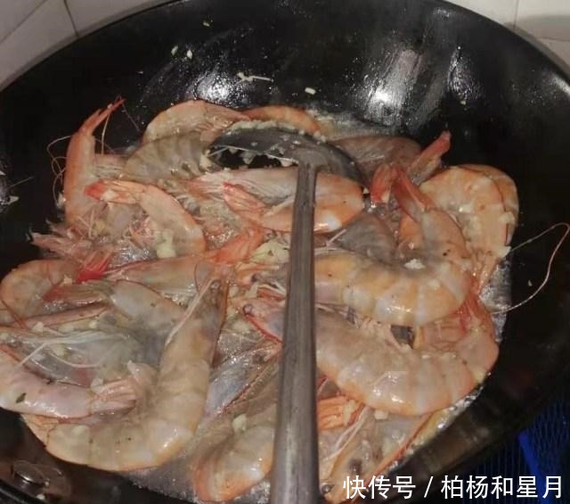 蒜蓉大虾,简单快手,香酥味美