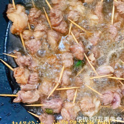 鞣酸|米饭只配一碗饭，我也会选秋天的第一口羊肉串