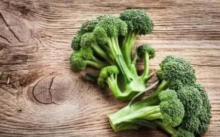 食物|以下几种食物是脂肪的”天敌“， 坚持每天吃, 体重蹭蹭往下掉