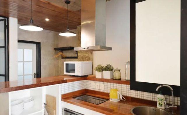 软装|75平简约工业风,文化砖的毛坯感,结合软装也显精致浪漫!