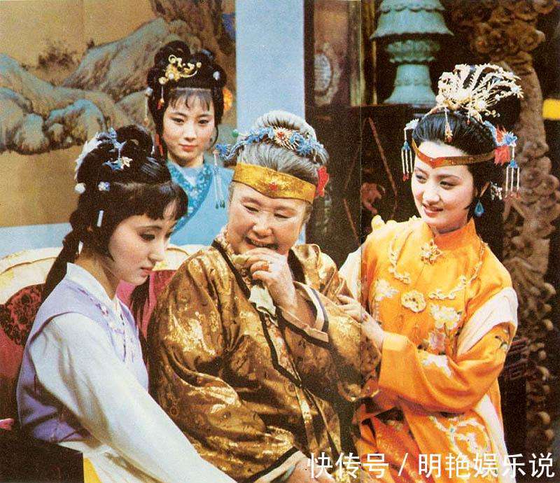 王熙凤!红楼梦:此人出嫁几十年,还掌控着娘家财产,手段强过王熙凤