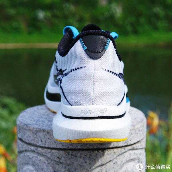 真·畅|跑鞋评测 篇四:真·畅跑云端:Saucony索康尼 Endorphin Pro啡鹏2上脚体验