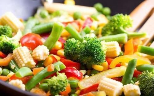 餐前|人体正常血糖值是多少?医生:若控制在这个范围内,或许不用担心