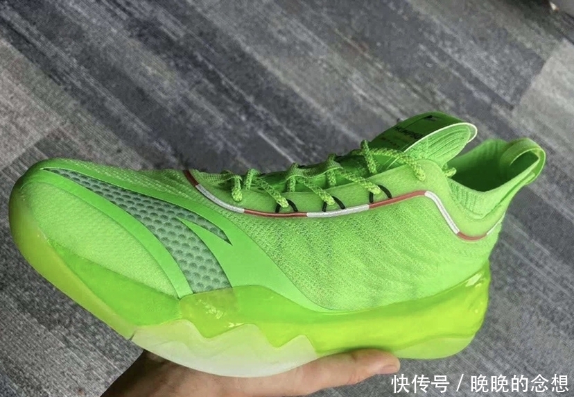 最新款实战球鞋推荐,欧文2款球鞋上榜,最佳选择莫过如此!