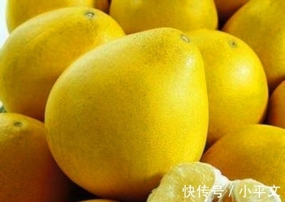 圆头|买柚子是买圆的还是尖的?掌握这3原则,保你挑到皮薄汁多的柚子