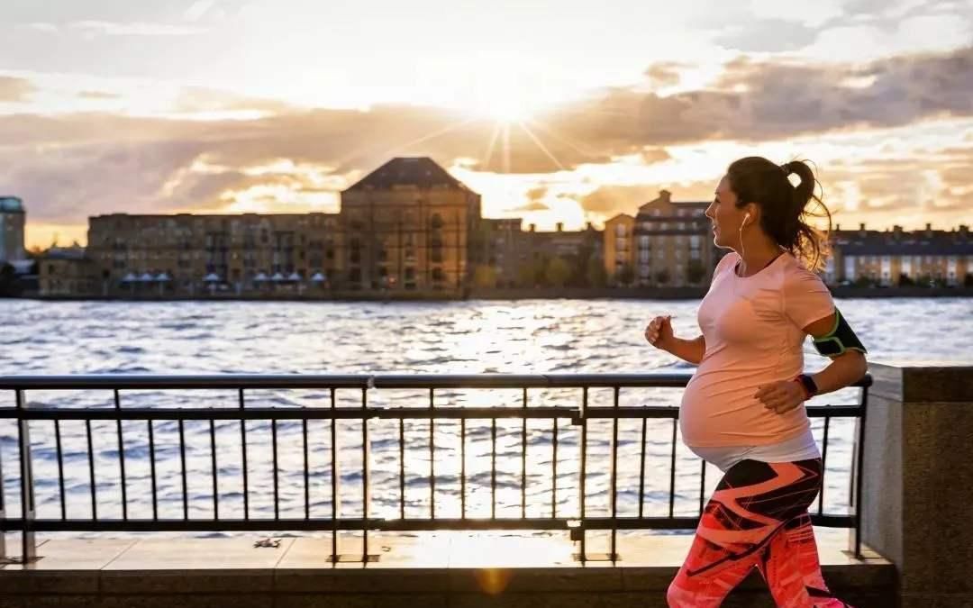 特征|只有生过娃的女人，身上才会有这4大特征，有经验的人一看就懂