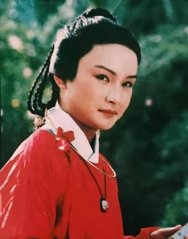 贾宝玉|贾宝玉的真名叫什么曹公早已埋下了伏笔,可惜无人看到