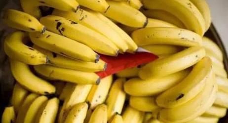 香蕉和此物一起吃,色斑淡了,皮肤白了,女性不想肚子鼓鼓要尝试