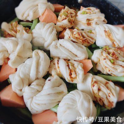 滋阴|酱排骨焖花卷的花式做法，你会了吗？