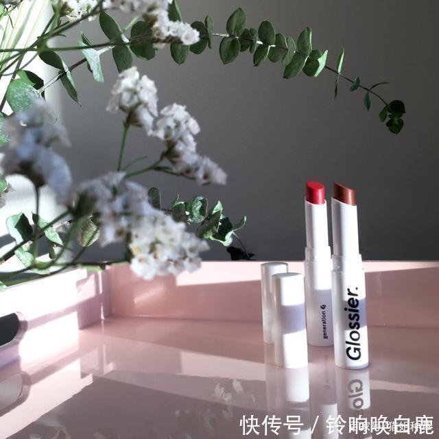 你不会还在涂烂大街的网红色吧今年秋冬必备10支小众口红！