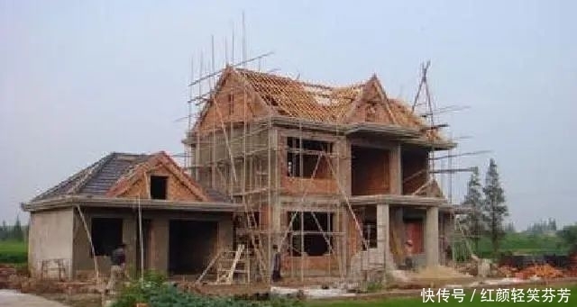 土地|【普法小课堂】农村老房翻建，这五种情况不允许！