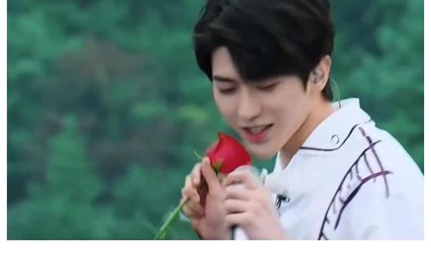 张碧晨|华晨宇终于迎来新综，跟邓紫棋同台合作，网友：想不火都难