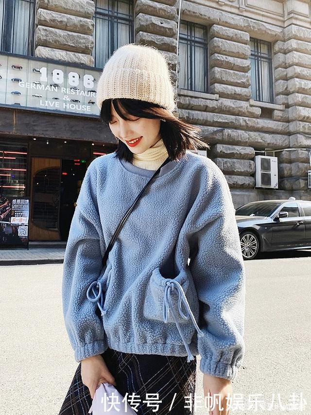 毛衣|毛衣+卫衣,卫衣+大衣,小个子冬天这么穿太美了!