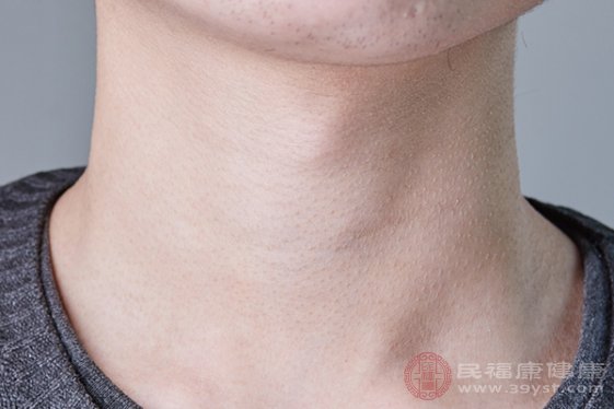脖子痒是怎么回事 快资讯 脖子痒是怎么回事 快资讯