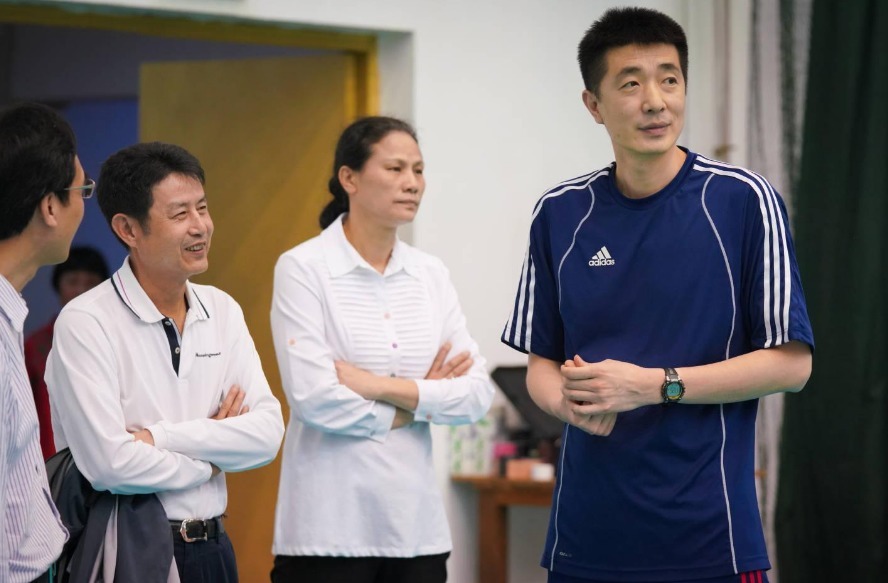 郎平|女排精神需要延续!安家杰蔡斌等人不合适,45岁老将要逆袭?