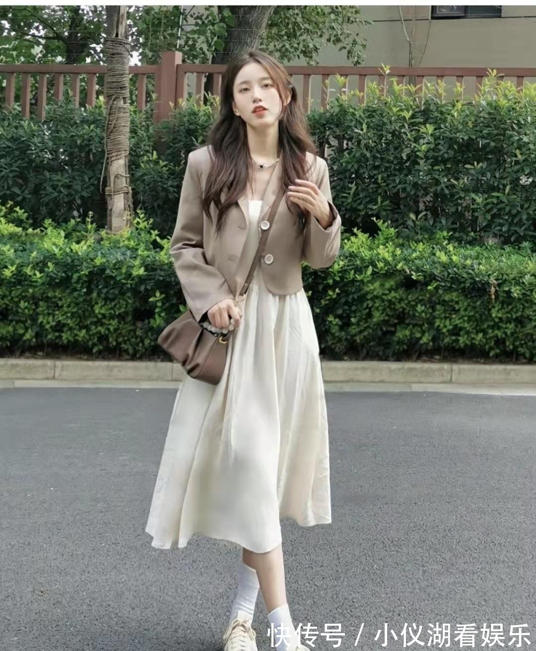 针织开衫 西装外套怎么搭配裙子好看