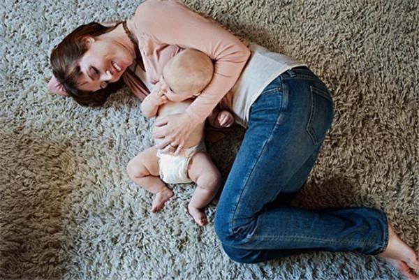 孕妇|孕妇怀孕8个月摔倒大出血,胎儿没有生命体征,剖腹却有意外收获