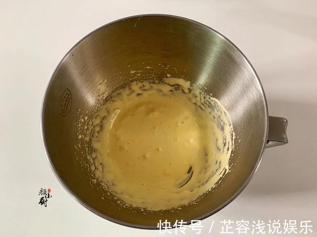 解馋|饼干别再买着吃了，只加3个鸡蛋，就能做的酥脆香甜，好吃又解馋