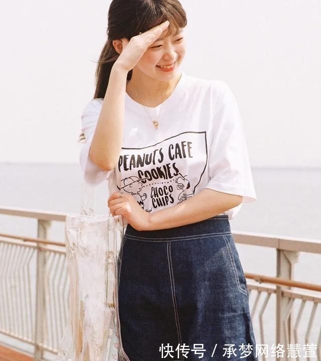 t恤|一直买买买却还是没衣服穿?不如穿好“基础款”,简约时髦又实用