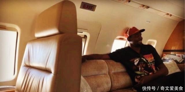 nb喬丹的飛機(jī)，詹姆斯的飛機(jī)，杜蘭特的飛機(jī)，沒有對(duì)比就沒有尷尬！