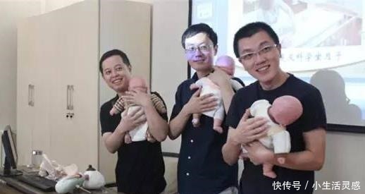 婴儿|给婴儿拍嗝要拍多久，怎么才算拍好了给宝宝拍嗝需注意这些事项！