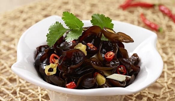 胆固醇|别看它不起眼, 却是高血脂的“死对头”, 常吃远离血栓困扰