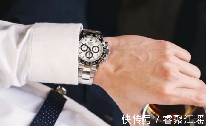 迪通|如果你也有劳力士梦,面对水鬼和迪通拿的时候该作何选择