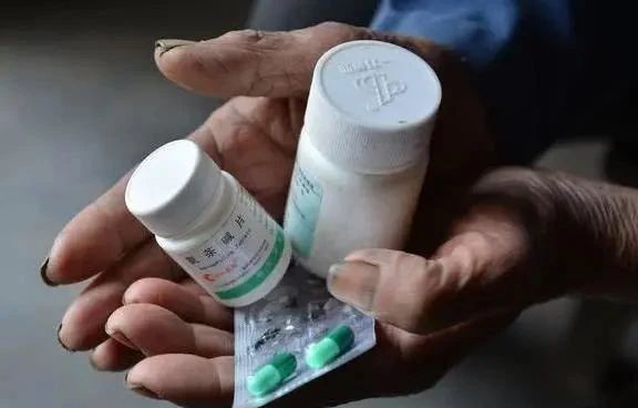 肝受损时,指甲会有一些“表现”,切莫忽视