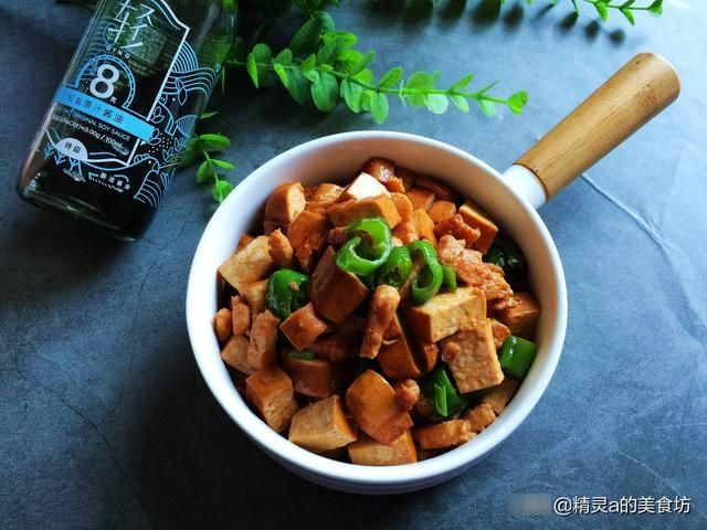 天冷，建议多吃这道家常菜，简单一炒好吃又营养，还不用担心长肉